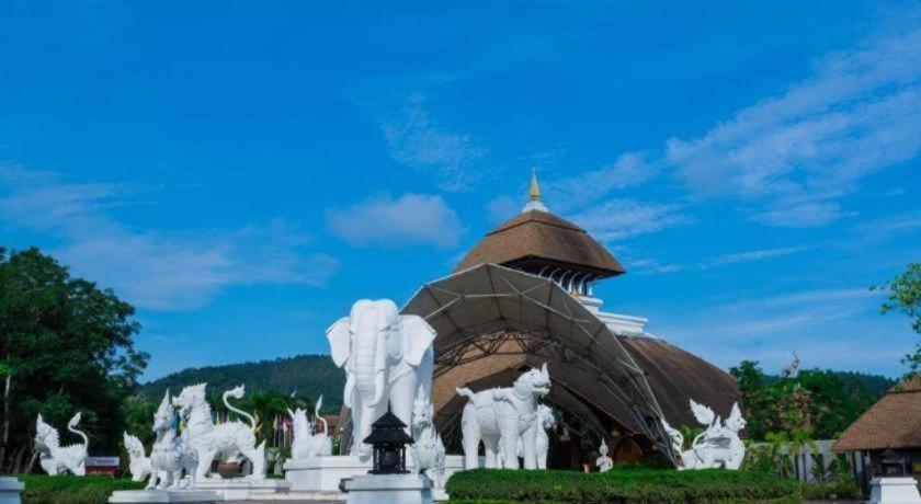 Oyo 909 Guiding Star Resort Chiang Mai Exterior photo